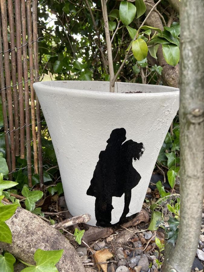 ساتن The Artist Residence Dublin Boutique B&B المظهر الخارجي الصورة